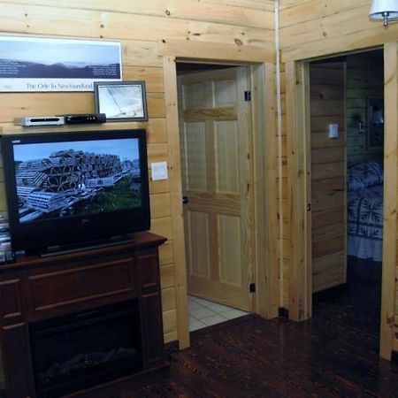 Pirates Haven Atv Friendly Rv Park, Chalets & Adventures Hotel Robinsons ภายนอก รูปภาพ